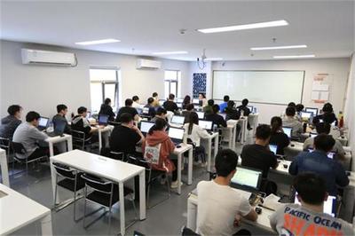 金海計算機培訓加盟 把握數字化浪潮，共贏未來教育市場